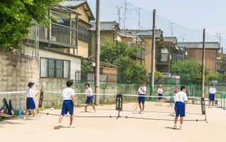 针对教师的不实举报为何频发？